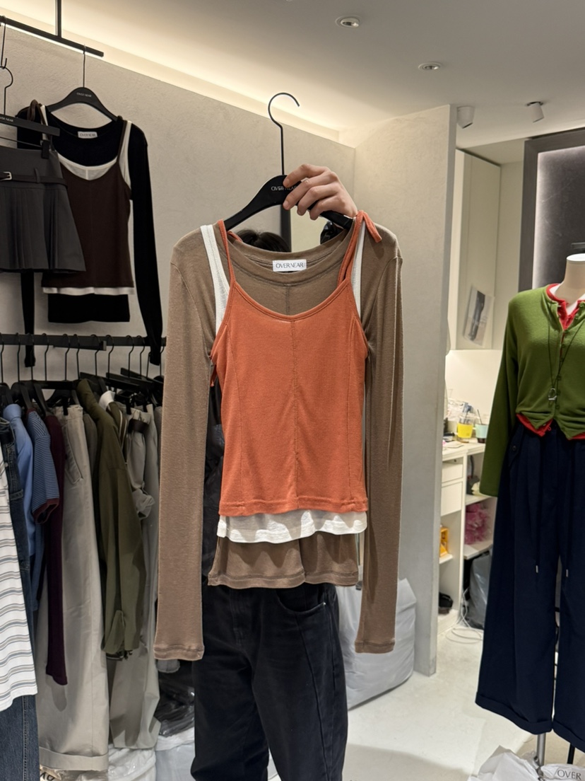 OVER NEAR東大門㊣直郵女裝新款推薦25秋冬熱賣真品長袖T恤OVER NEAR長袖T恤圖色2