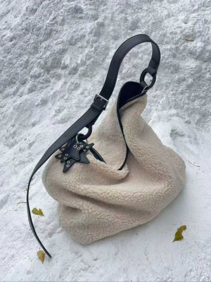 TROUVAILLE東大門㊣直郵女裝新款25秋冬人氣時尚單肩斜跨包TROUVAILLE單肩/斜跨包