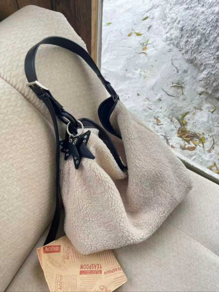 TROUVAILLE東大門㊣直郵女裝新款25秋冬人氣時尚單肩斜跨包TROUVAILLE單肩/斜跨包圖色1