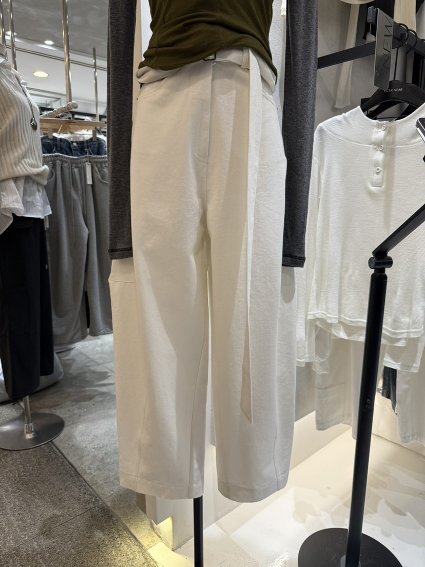 OVER NEAR韓國直郵㊣女裝新款推薦25秋冬人氣休閑褲含腰帶OVER NEAR休閑褲圖色2