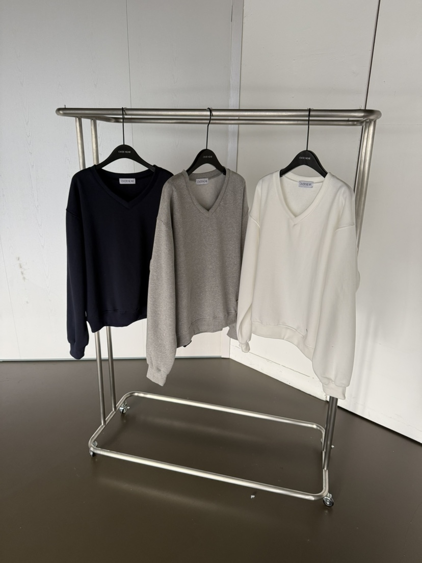 OVER NEAR東大門㊣直郵女士新款職業推薦真品25秋冬人氣衛衣OVER NEAR衛衣