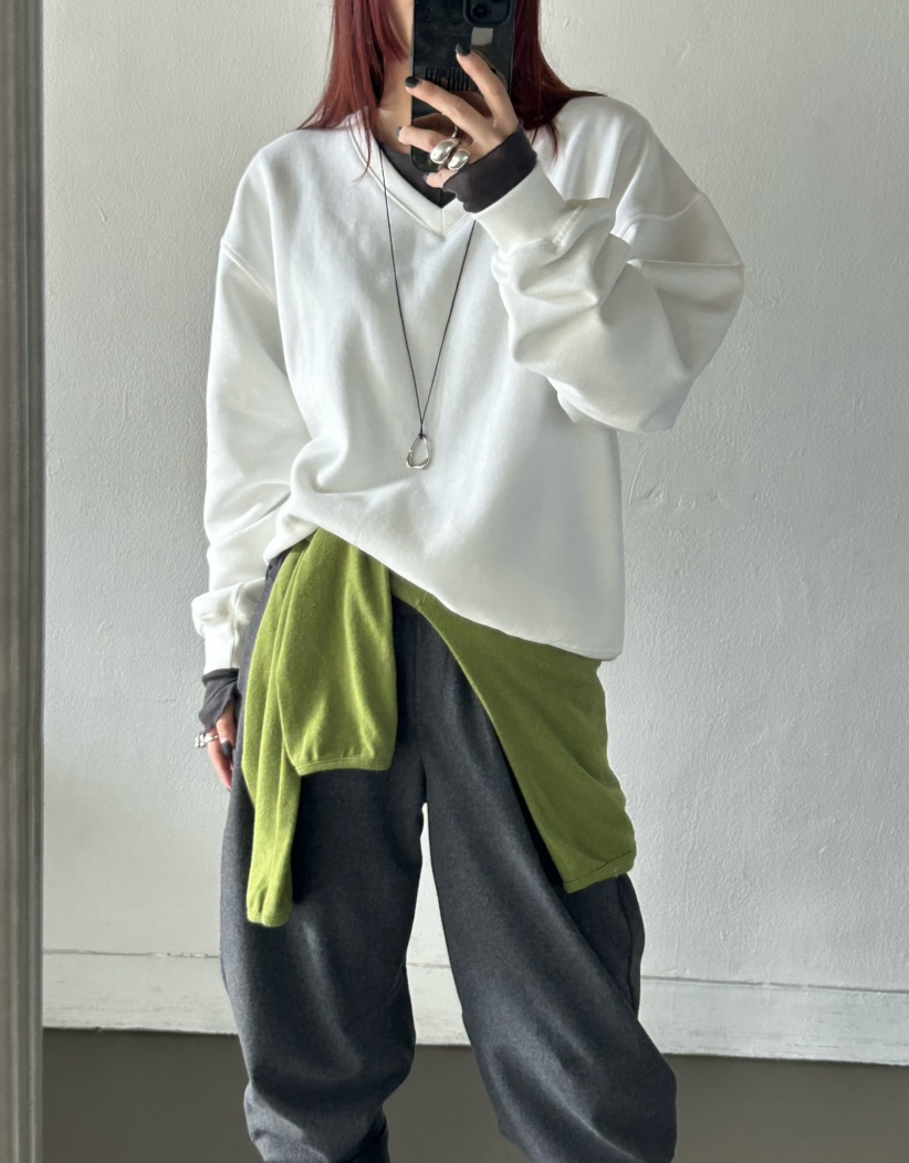 OVER NEAR東大門㊣直郵女士新款職業推薦真品25秋冬人氣衛衣OVER NEAR衛衣