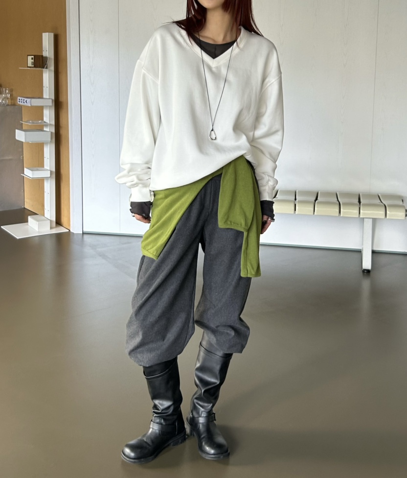 OVER NEAR東大門㊣直郵女士新款職業推薦真品25秋冬人氣衛衣OVER NEAR衛衣