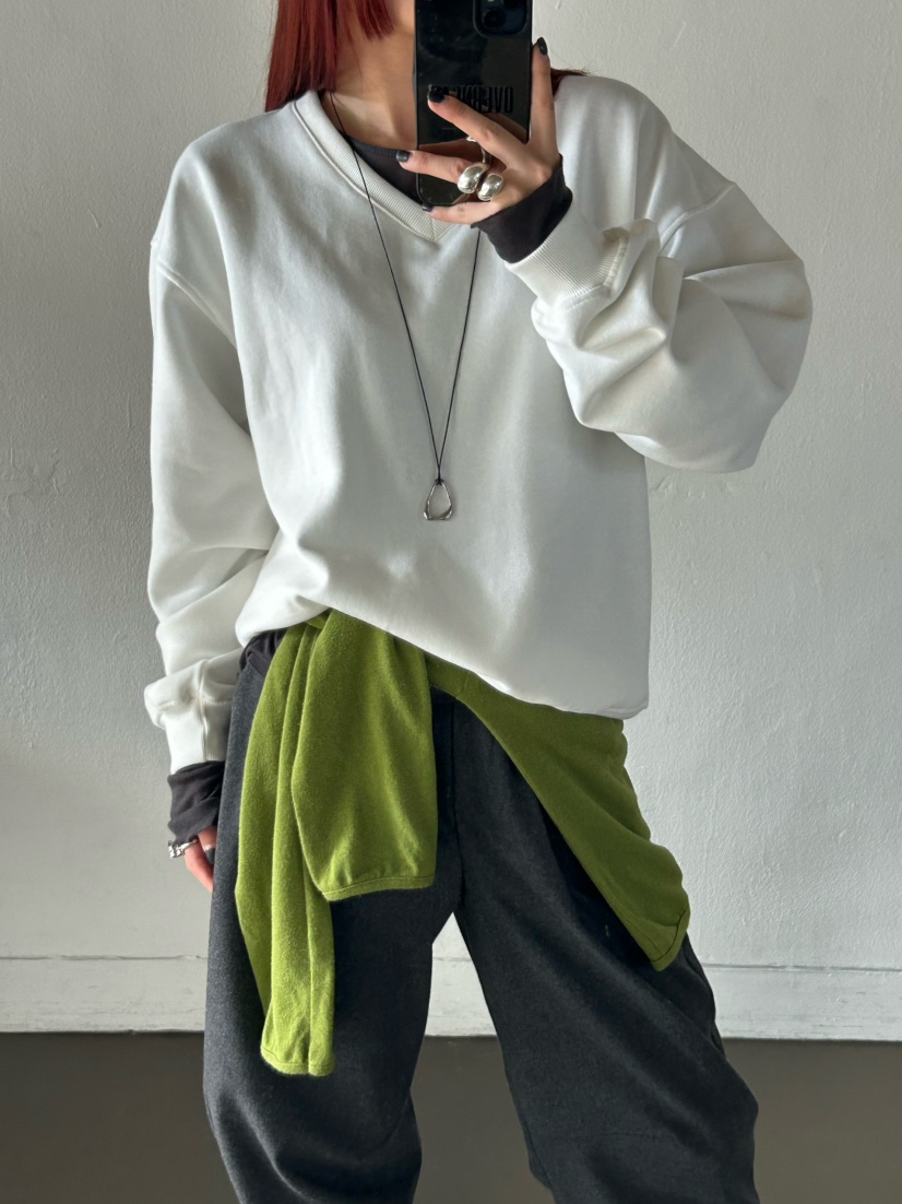 OVER NEAR東大門㊣直郵女士新款職業推薦真品25秋冬人氣衛衣OVER NEAR衛衣