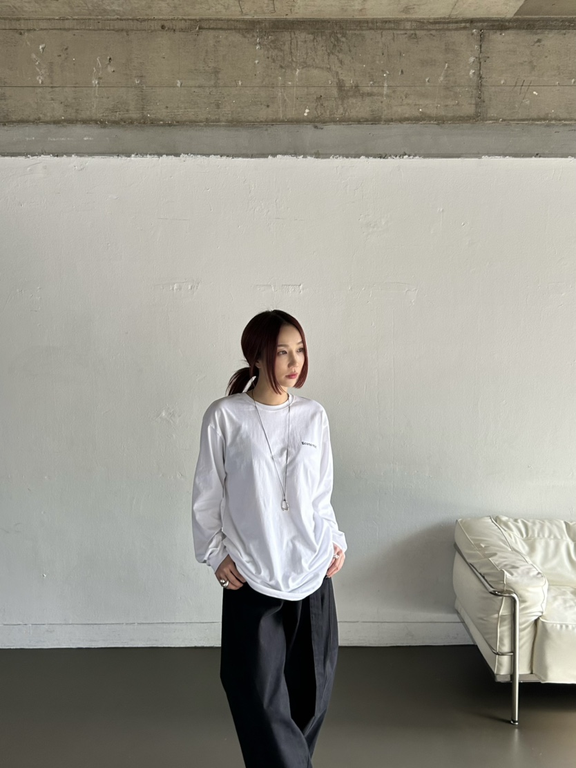 OVER NEAR東大門㊣代購女士新品人氣推薦職業時尚25秋冬長袖T恤OVER NEAR長袖T恤