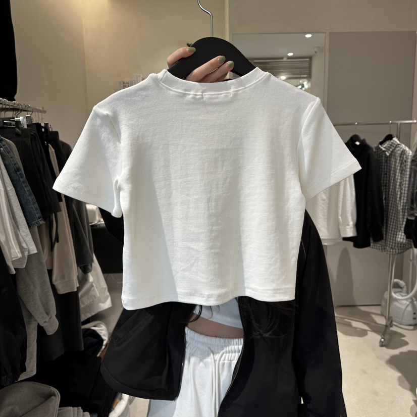 MEMO CLASSIC東大門㊣代購女裝新品時尚熱賣真品T恤兔子短款MEMO CLASSICT恤