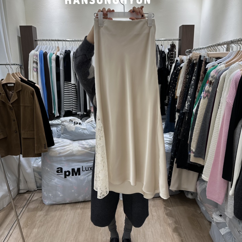 HANSUNGHYUN韓國代購㊣女士新品推薦熱賣時尚長裙蕾絲緞面長款HANSUNGHYUN長裙