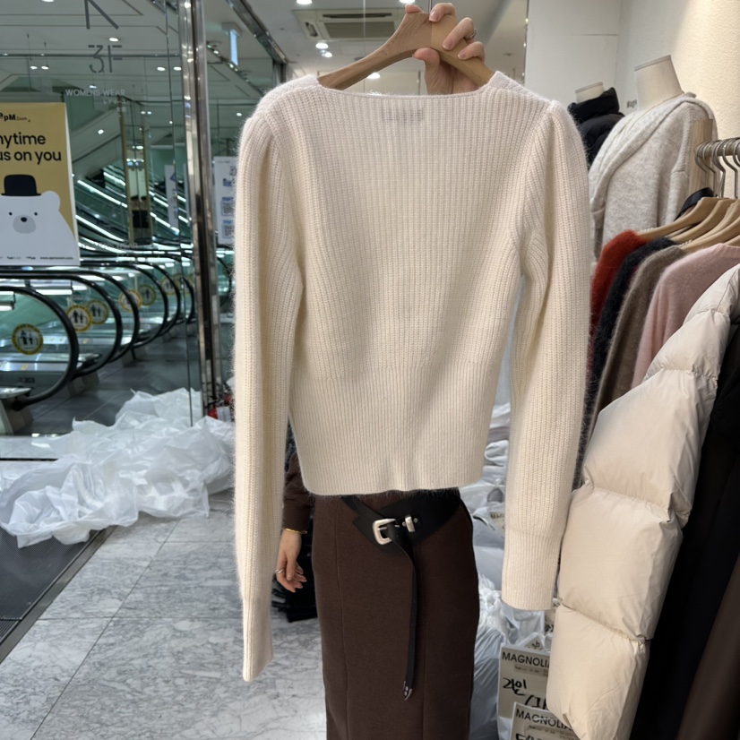 MAGNOLIA36-L韓國代購㊣女裝新款真品熱賣職業針織衫安哥拉MAGNOLIA36-L針織衫