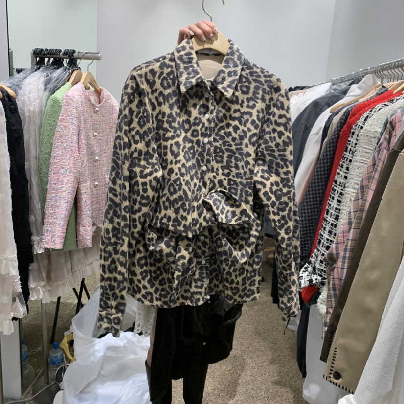 A韓國代購㊣女裝新款時尚真品休閑人氣熱賣25秋冬襯衫蕾絲衫A STORE襯衫/蕾絲衫