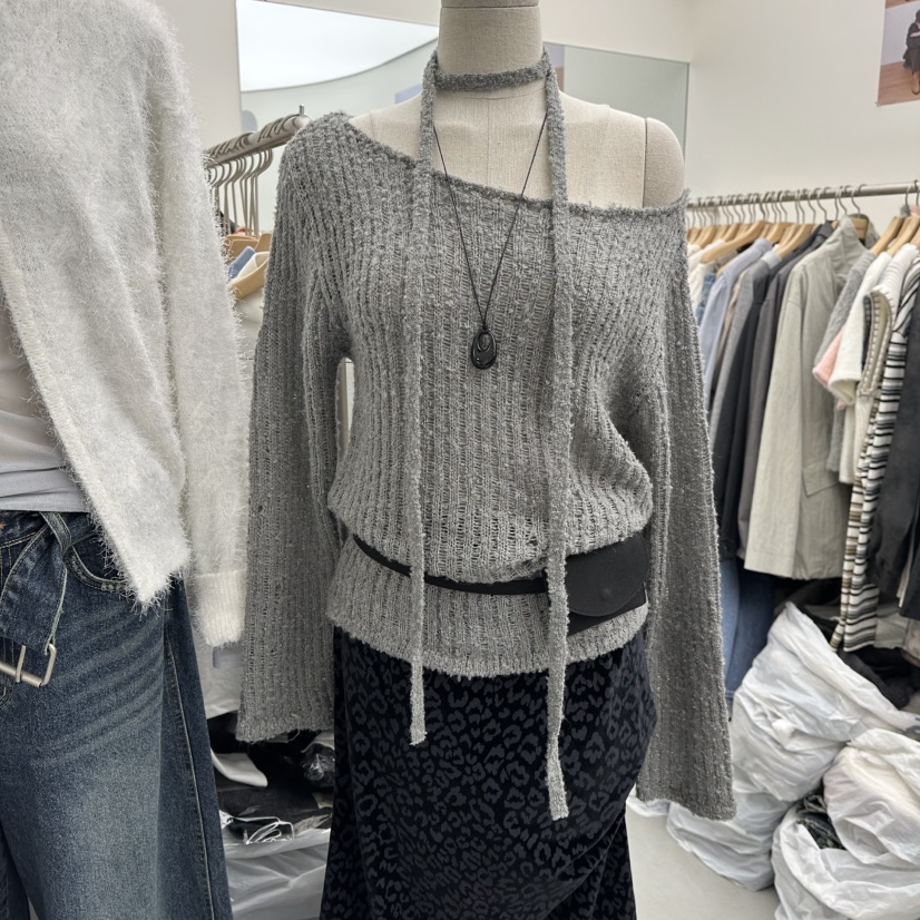 TWELVE韓國直郵㊣女士新款時尚職業休閑熱賣人氣針織衫含脖帶TWELVE針織衫圖色2