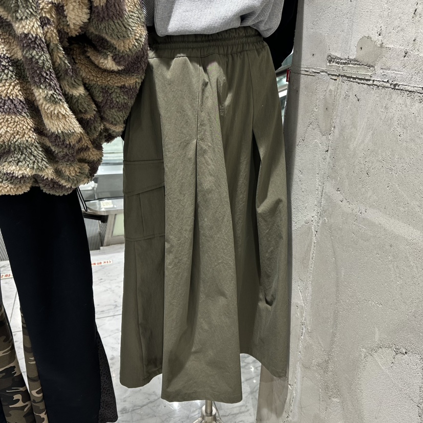 VANTA東大門㊣實拍女裝新品真品休閑熱賣推薦25秋冬職業長裙VANTA長裙