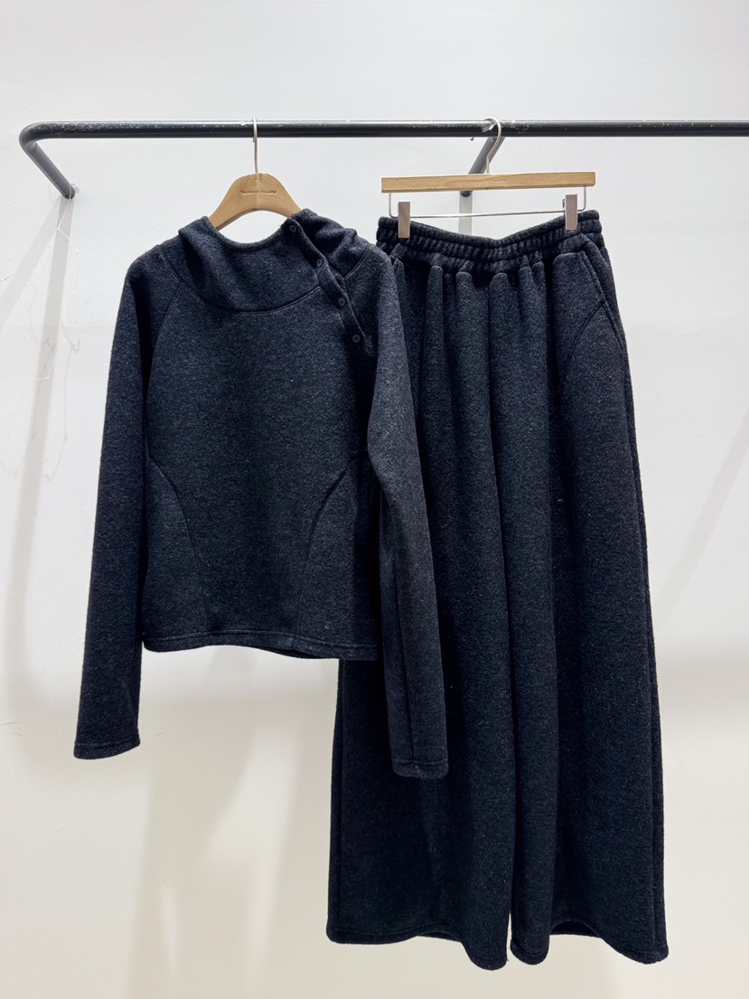 MELTED-P東大門㊣直郵女裝新品休閑真品熱賣人氣時尚25秋冬套裝MELTED-P套裝圖色2