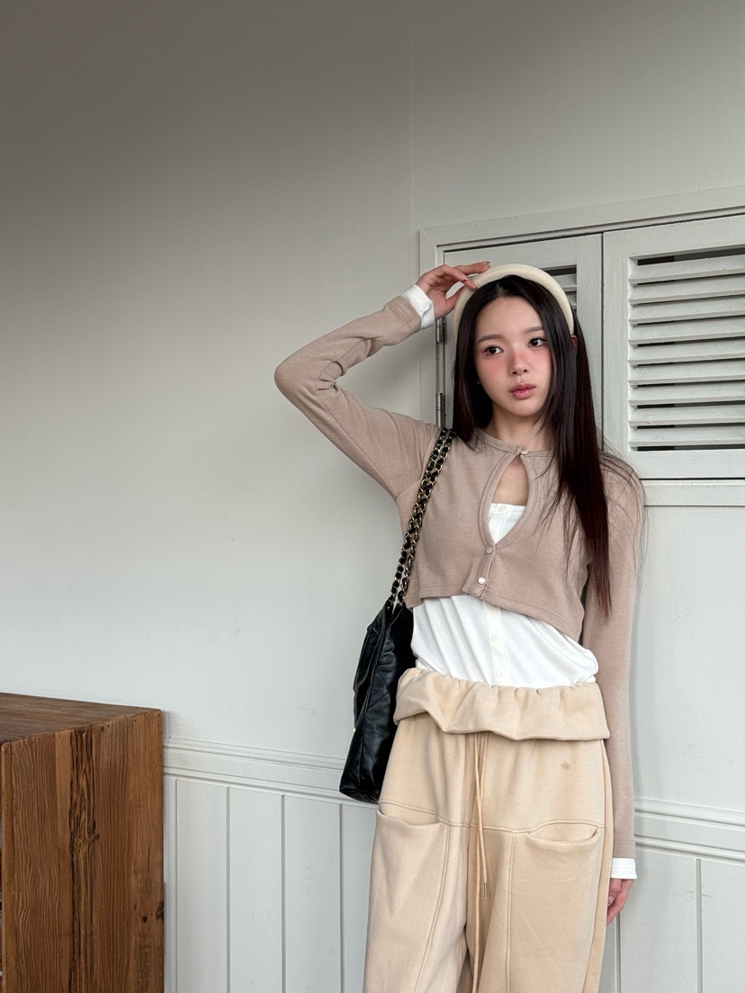 MARKE-P東大門㊣實拍女裝新品人氣25秋冬長袖T恤安哥拉開衫MARKE-P長袖T恤