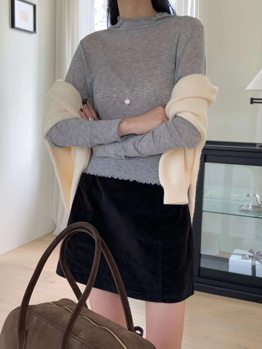 AREING韓國代購㊣女裝新款人氣25秋冬時尚休閑熱賣職業長袖T恤AREING長袖T恤