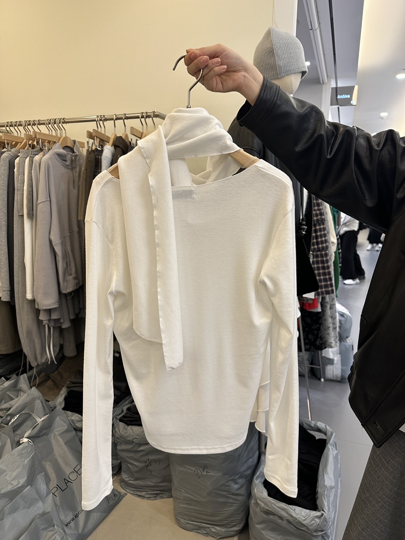 MONDAYMORING韓國代購㊣女裝新品真品熱賣人氣休閑時尚長袖T恤MONDAYMORING長袖T恤