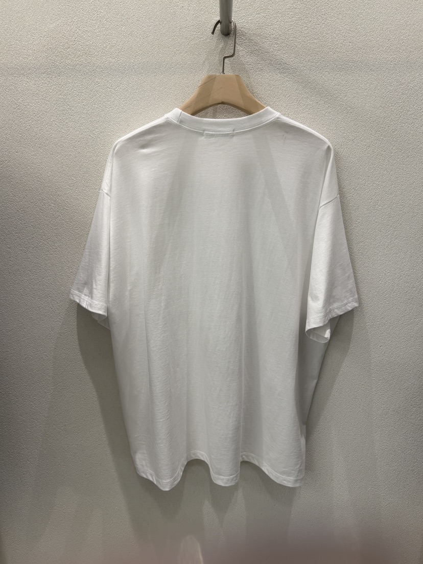 NOB東大門㊣直郵女裝新品休閑25秋冬熱賣真品時尚職業人氣T恤NOBT恤