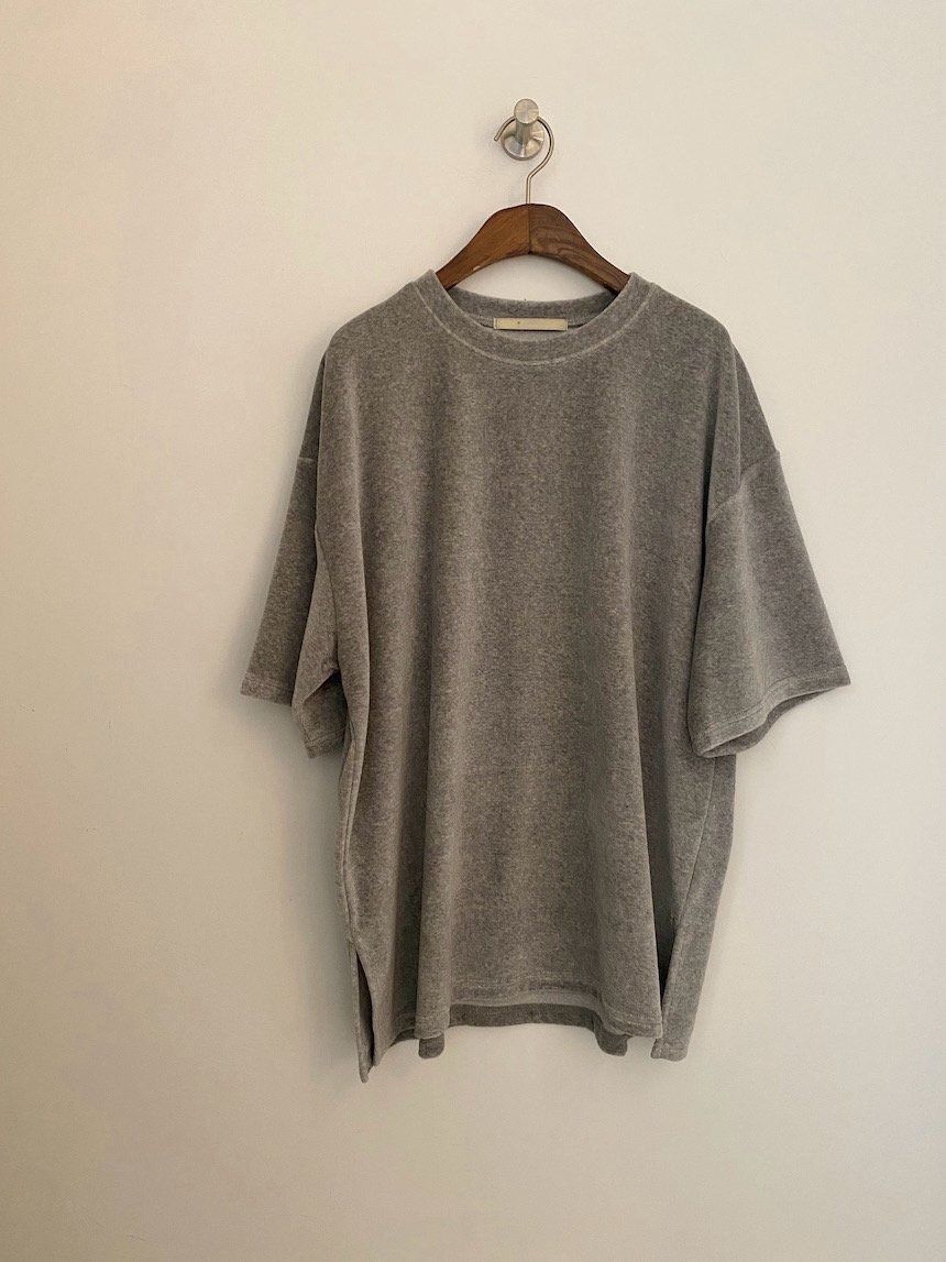 PLANTS ON GRAY東大門㊣實拍女裝新品真品熱賣長袖T恤天鵝絨PLANTS ON GRAY長袖T恤