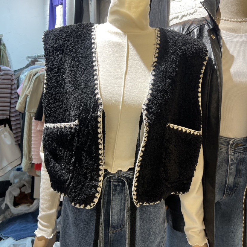 OZ東大門㊣直郵女士新品時尚人氣推薦真品25秋冬熱賣職業馬甲OZ.ounce馬甲圖色2