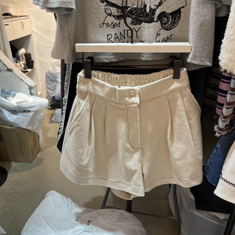 OZ韓國代購㊣女裝新品熱賣職業時尚人氣真品推薦短褲燈芯絨OZ.ounce短褲圖色2