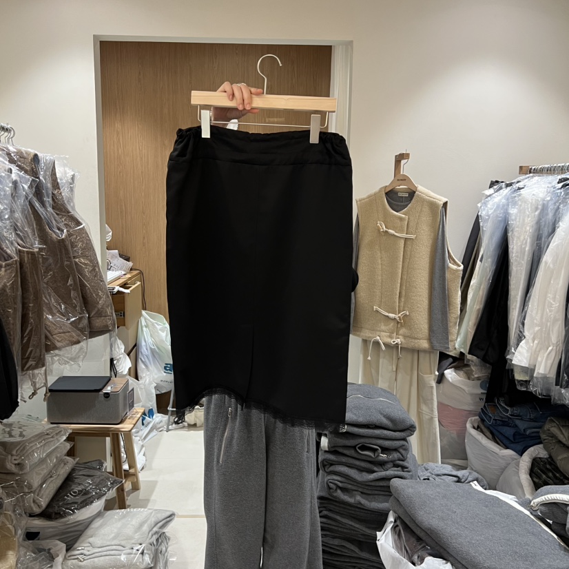 HOWFF東大門㊣代購女裝新品推薦25秋冬職業半身裙中短裙蕾絲HOWFF半身裙/中短裙