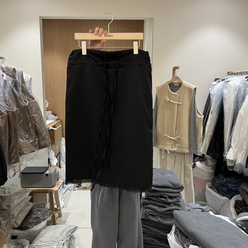 HOWFF東大門㊣代購女裝新品推薦25秋冬職業半身裙中短裙蕾絲HOWFF半身裙/中短裙