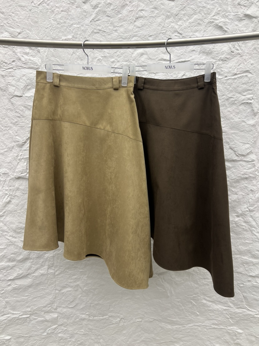 NOVUS韓國代購㊣女士新品時尚推薦半身裙中短裙不含腰帶絨面革NOVUS半身裙/中短裙