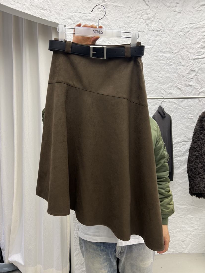 NOVUS韓國代購㊣女士新品時尚推薦半身裙中短裙不含腰帶絨面革NOVUS半身裙/中短裙圖色2