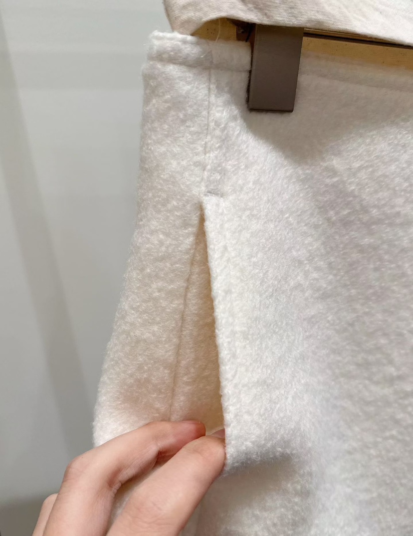 BINUS韓國直郵㊣女士新品真品人氣熱賣時尚推薦休閑25秋冬短裙BINUS短裙