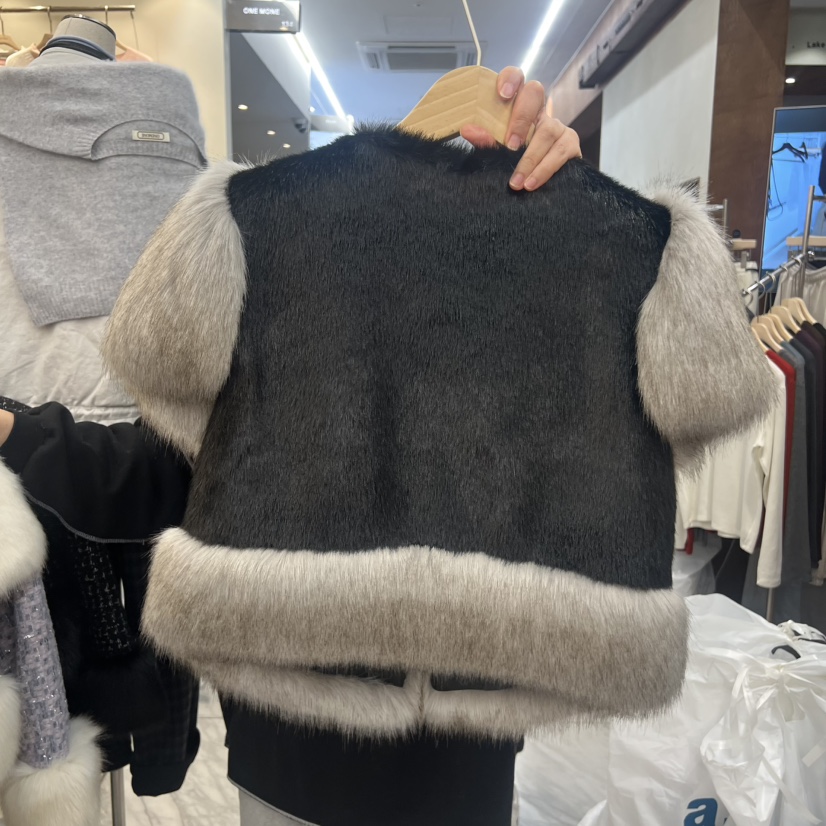 BEEN-A東大門㊣實拍女裝新款25秋冬熱賣職業短款大衣拼色貂皮BEEN-A短款大衣