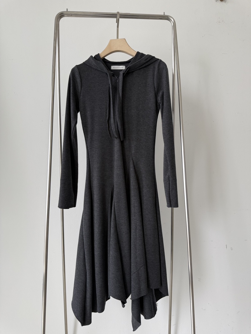 MUSHROOM-A韓國直郵㊣女裝新款職業推薦休閑時尚人氣連衣裙MUSHROOM連衣裙圖色2墨色