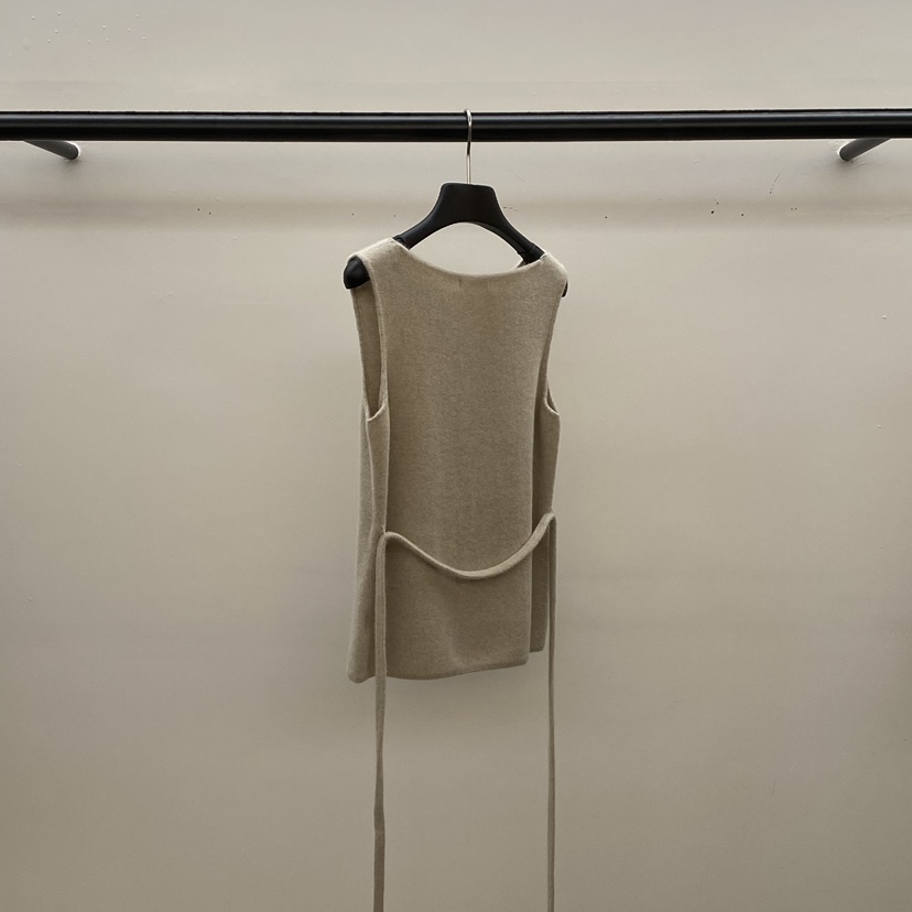 ID東大門㊣直郵女士新款真品時尚25秋冬吊帶背心含腰繩浣熊ID吊帶/背心