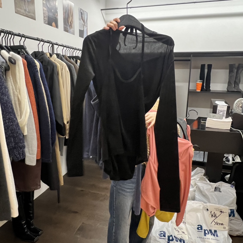 UNANSWERED-MYSTERY韓國代購㊣女裝新品推薦熱賣套裝天鵝絨UNANSWERED-MYSTERY套裝圖色5