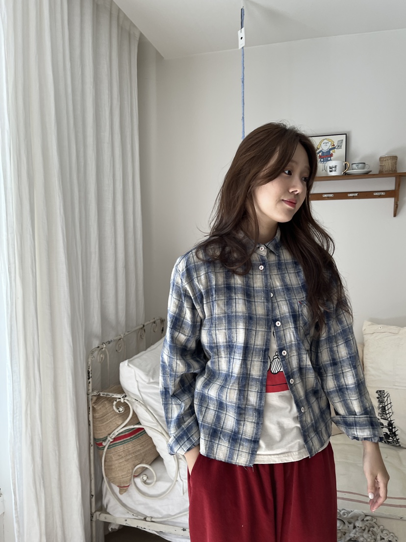 AT NOTE東大門㊣代購女士新品推薦人氣襯衫蕾絲衫水洗格紋AT NOTE襯衫/蕾絲衫