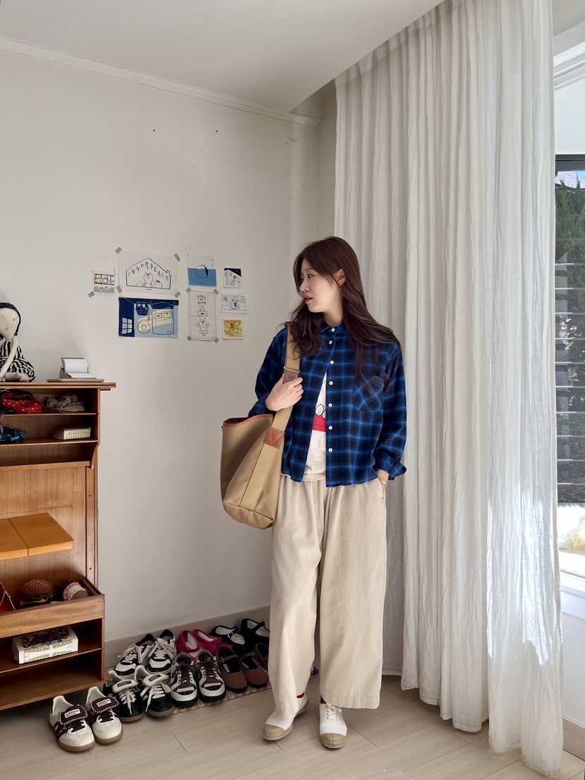 AT NOTE東大門㊣代購女士新品推薦人氣襯衫蕾絲衫水洗格紋AT NOTE襯衫/蕾絲衫