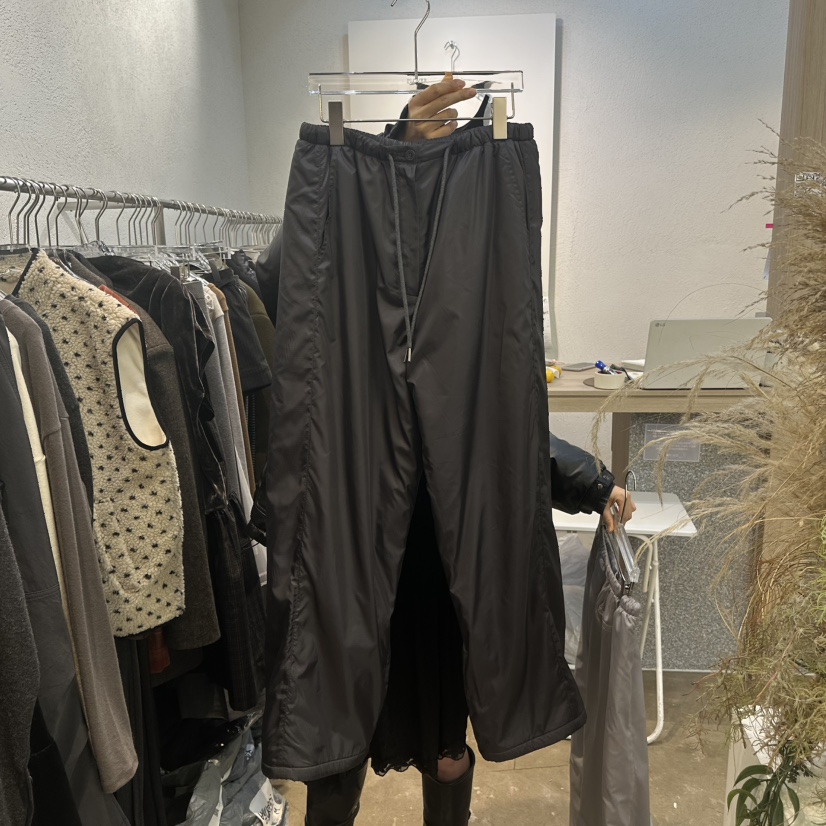 PLOVER韓國代購㊣女士新款時尚25秋冬真品人氣推薦休閑休閑褲PLO_VER休閑褲圖色2墨色