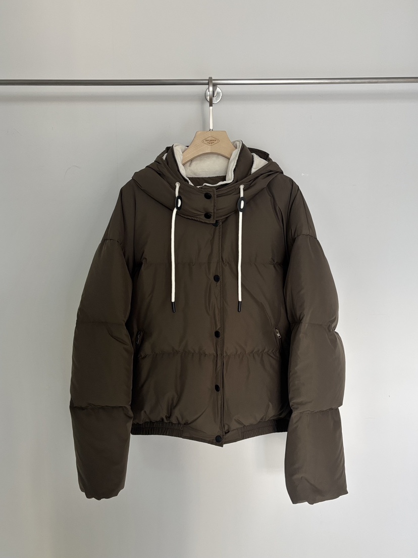 VERGAMOT東大門㊣代購女士新品推薦短款羽絨服帽子可拆卸連帽VERGAMOT短款羽絨服圖色3