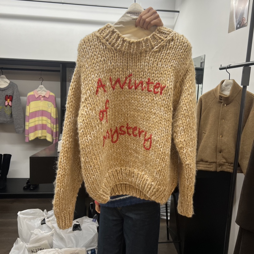 UNANSWERED-MYSTERY東大門㊣直郵女裝新品職業真品推薦針織衫UNANSWERED-MYSTERY針織衫