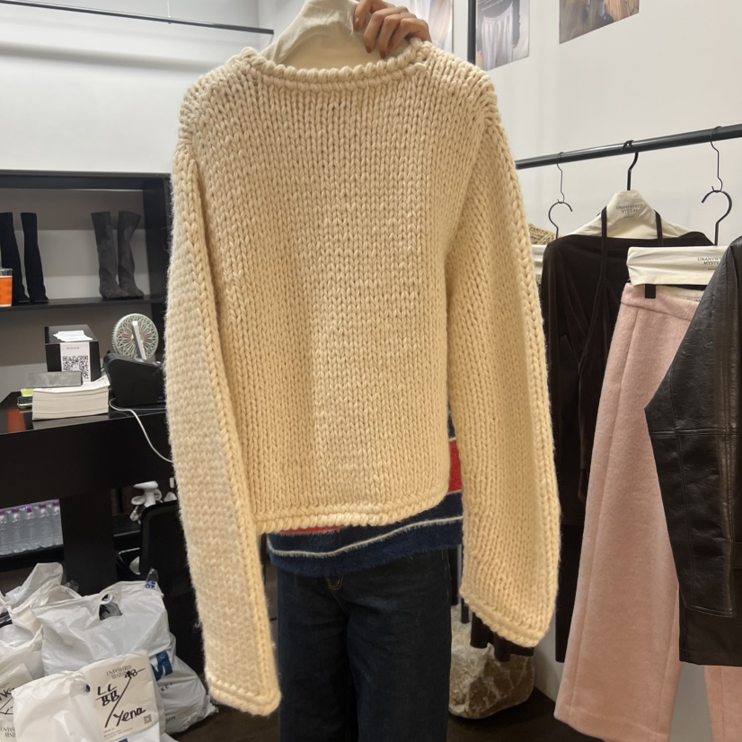 UNANSWERED-MYSTERY東大門㊣直郵女裝新品熱賣毛衣手工開衫UNANSWERED-MYSTERY毛衣