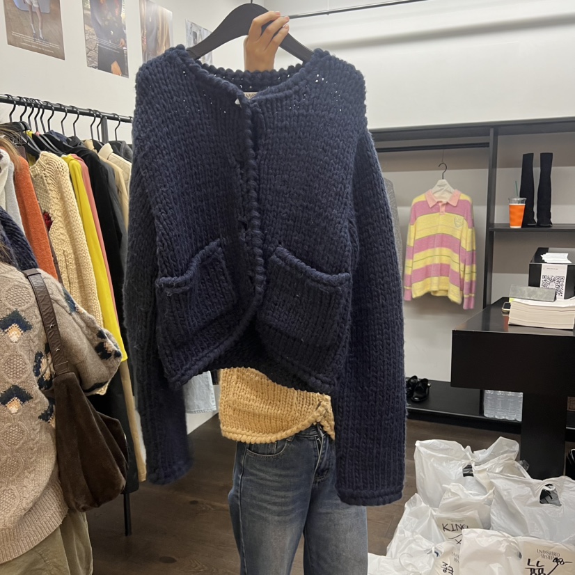 UNANSWERED-MYSTERY東大門㊣直郵女裝新品熱賣毛衣手工開衫UNANSWERED-MYSTERY毛衣圖色2