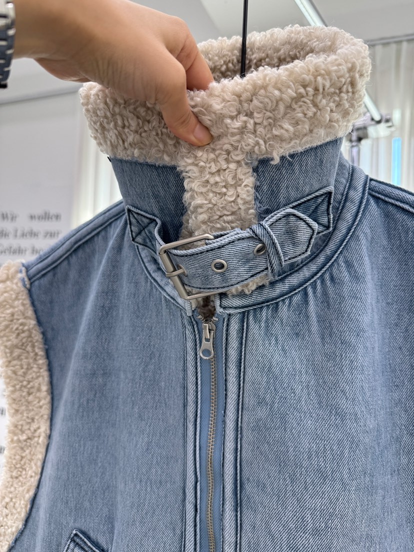 RED-A東大門㊣直郵女裝新款推薦時尚25秋冬休閑熱賣職業馬甲RED-A馬甲