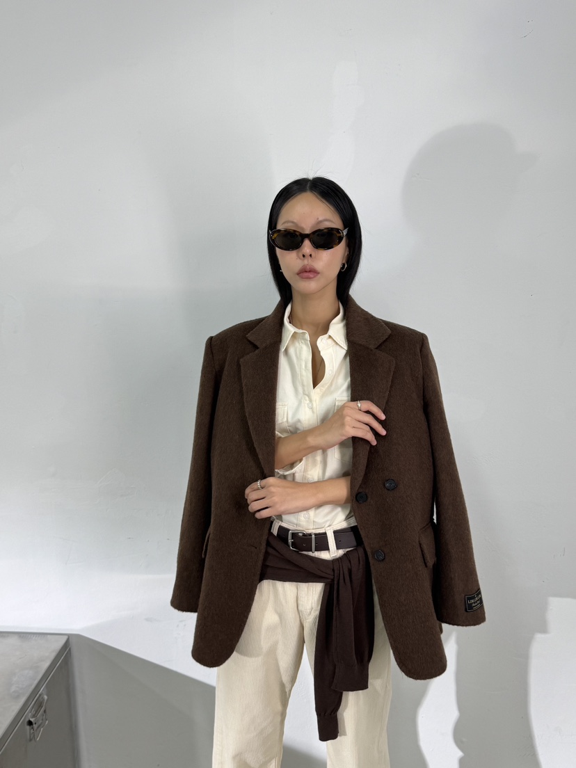 LIMLIMLIM韓國代購㊣女士新品真品推薦人氣職業25秋冬時尚夾克LIM LIM LIM夾克