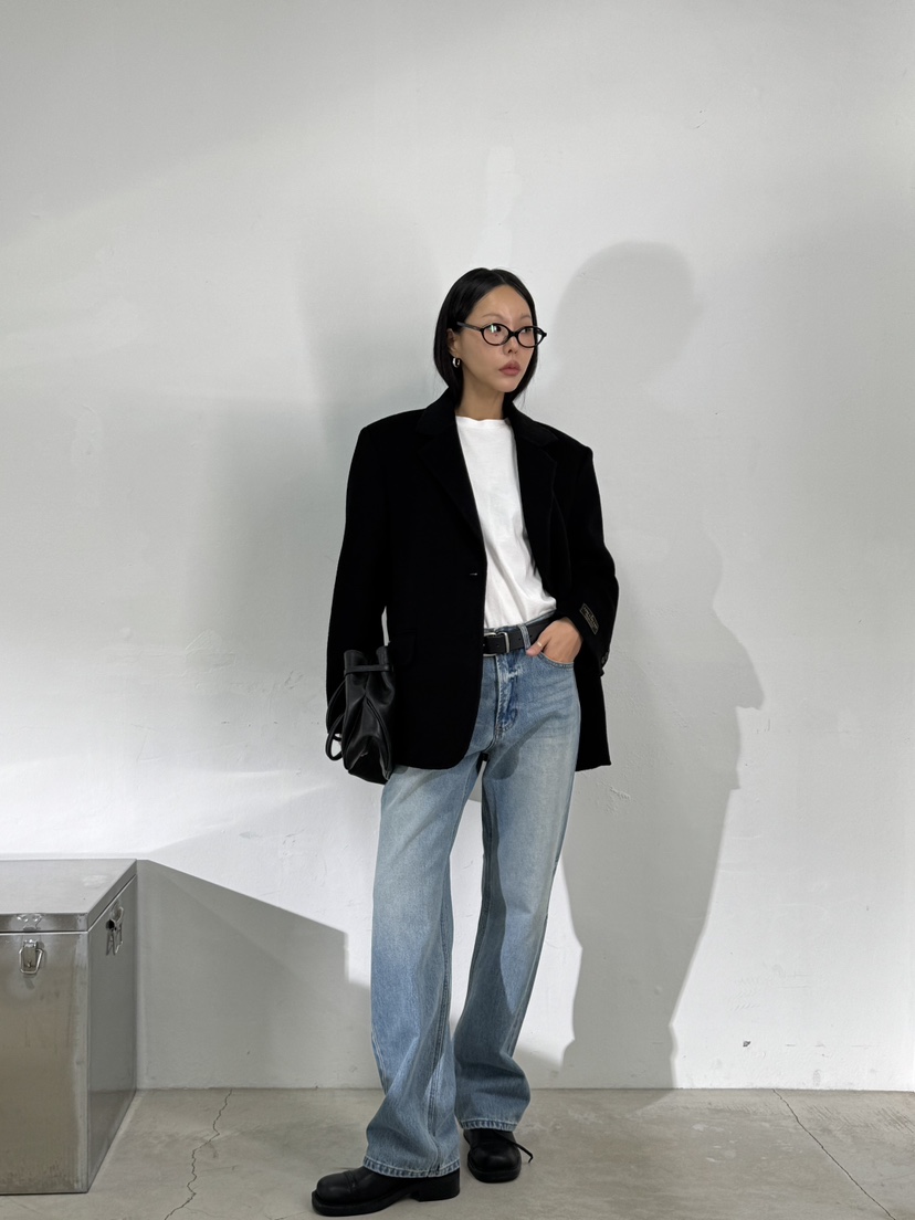 LIMLIMLIM韓國代購㊣女士新品真品推薦人氣職業25秋冬時尚夾克LIM LIM LIM夾克