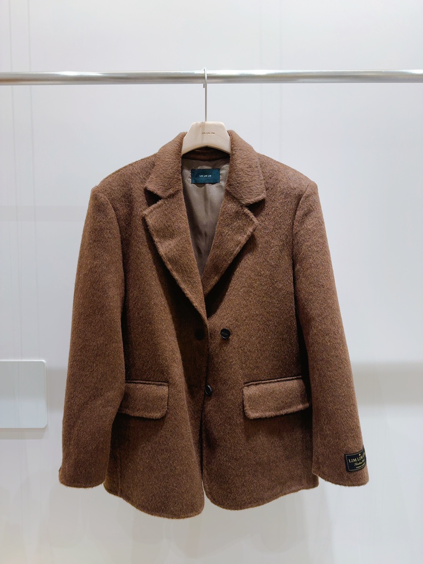 LIMLIMLIM韓國代購㊣女士新品真品推薦人氣職業25秋冬時尚夾克LIM LIM LIM夾克