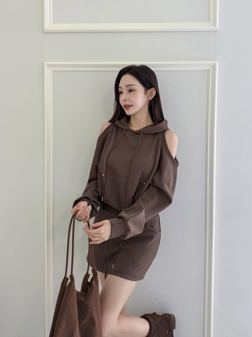 CLOTH東大門㊣直郵女士新款真品人氣推薦套裝連帽衫套裝開衩CLOTH套裝