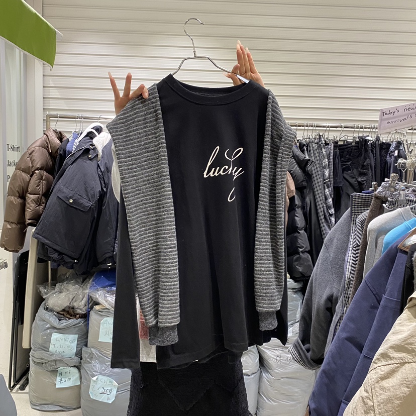 BRICKLANE東大門㊣實拍女裝新款熱賣休閑長袖T恤含圍巾披肩BRICKLANE長袖T恤圖色2