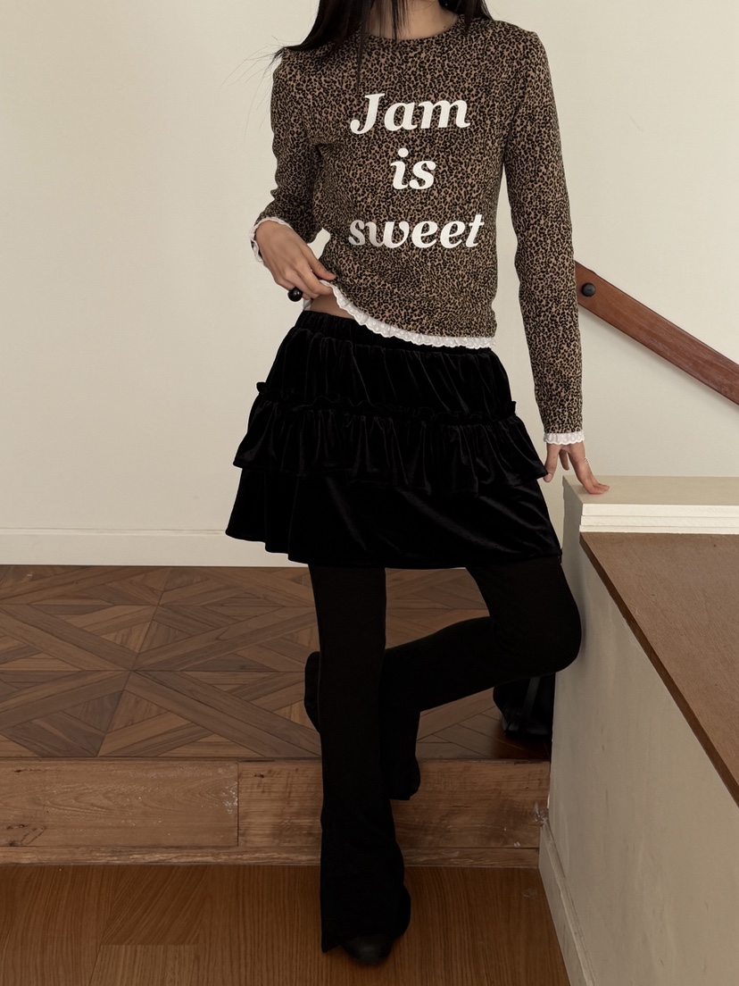 MORE THAN-P東大門㊣直郵女裝新品25秋冬真品推薦短裙天鵝絨MORE THAN短裙