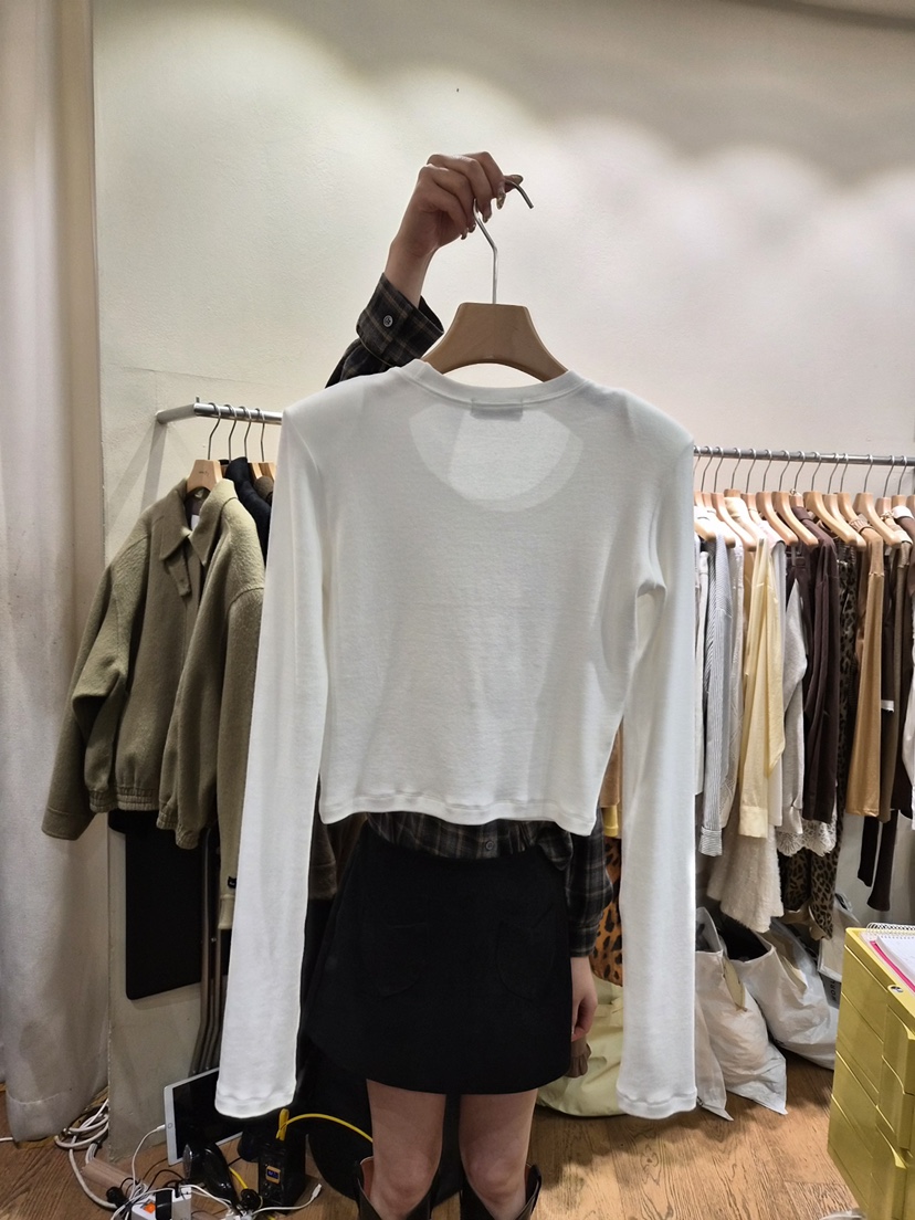 AUVERFIT東大門㊣代購女士新款推薦職業人氣休閑時尚長袖T恤AUVERFIT長袖T恤