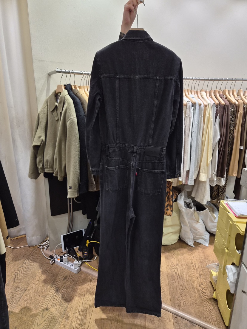 AUVERFIT東大門㊣實拍女士新品職業人氣真品25秋冬連體褲紐扣AUVERFIT連體褲