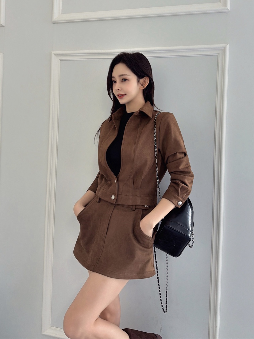 CLOTH東大門㊣直郵女裝新品真品25秋冬休閑熱賣人氣裙褲絨面革CLOTH裙褲