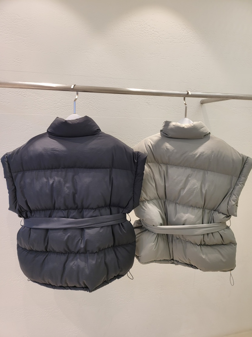 THE OTHER東大門㊣直郵女裝新品時尚人氣熱賣真品馬甲含腰帶THE OTHER馬甲